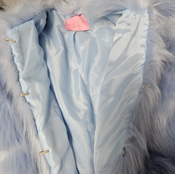 AZALEA WANG Blue Vegan Faux Fur Crop Jacket Coat Size L BRIDAL BACHELORETTE - Picture 4 of 8